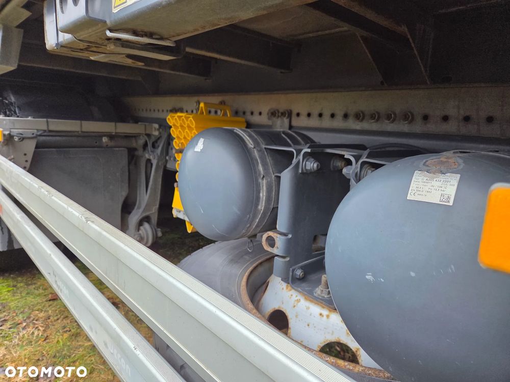 Mercedes-Benz Actros 2542 MP4 BDF - 10