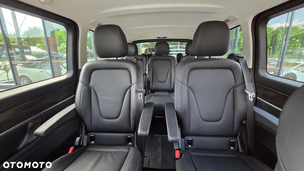 Mercedes-Benz Klasa V 250 d lang 9G-TRONIC Avantgarde - 15