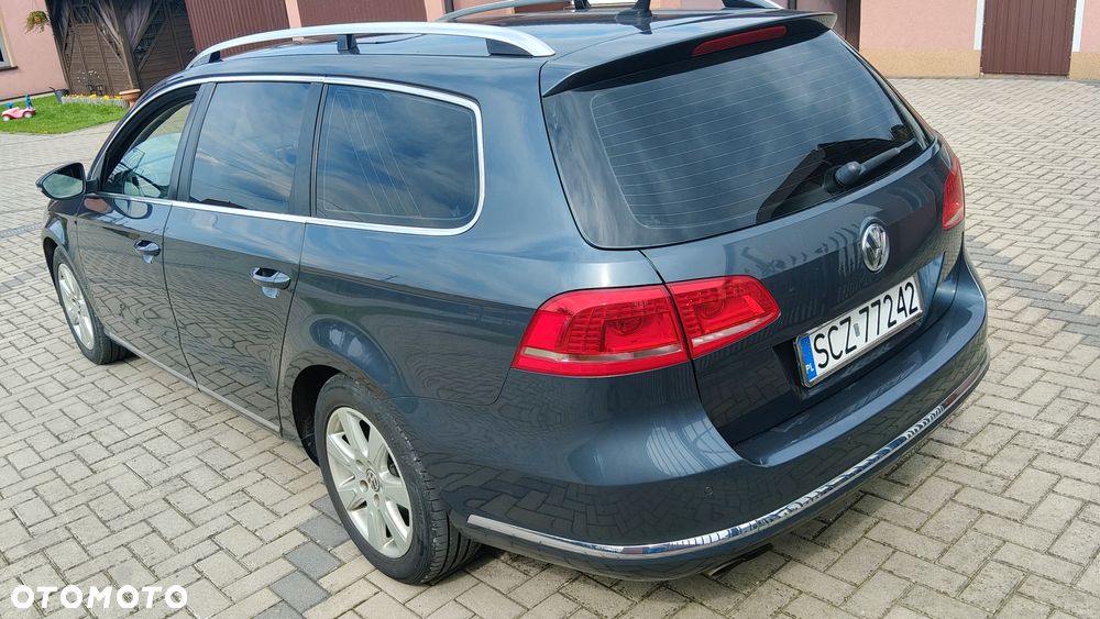Volkswagen Passat 2.0 Blue TDI SCR Highline - 4