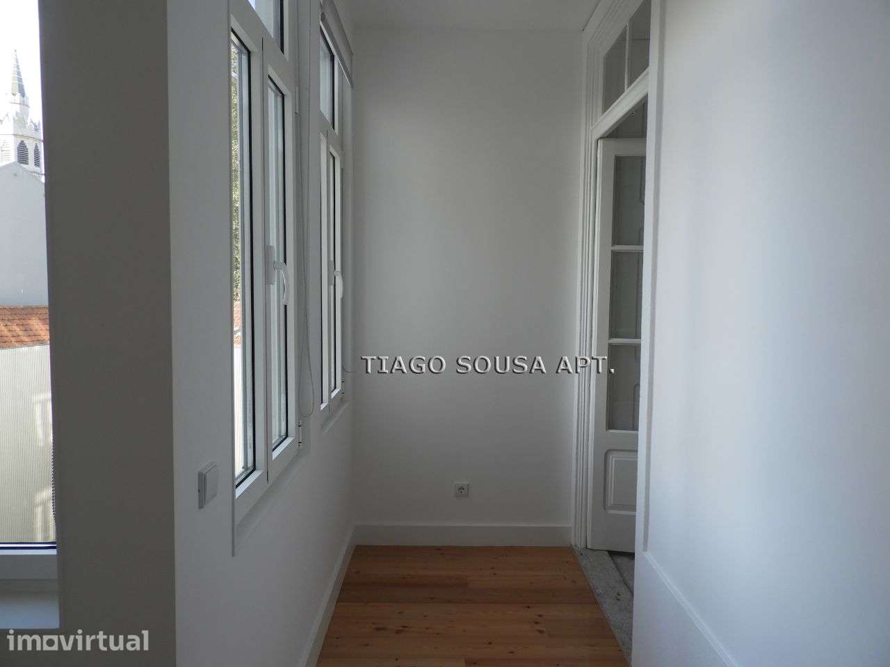 Apartamento T1 equipado junto à estação de metro do Marquês - Grande imagem: 3/24