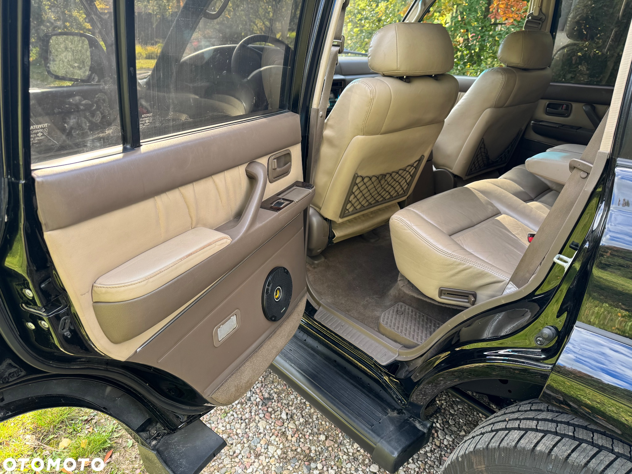 Toyota Land Cruiser FZJ80 - 10