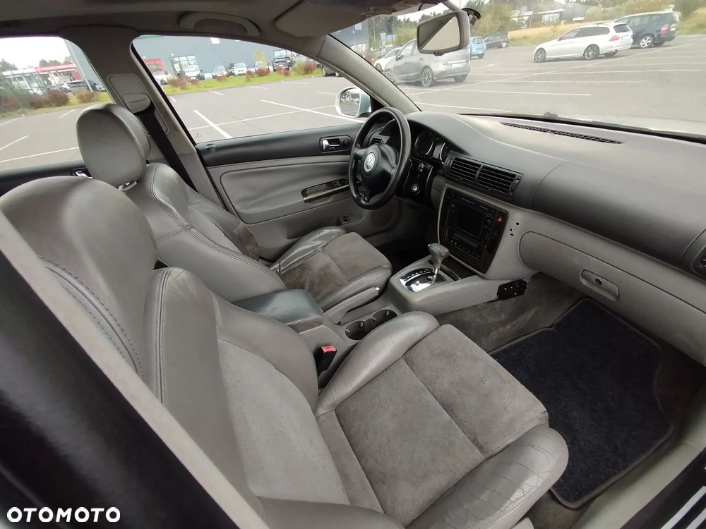 Volkswagen Passat - 23