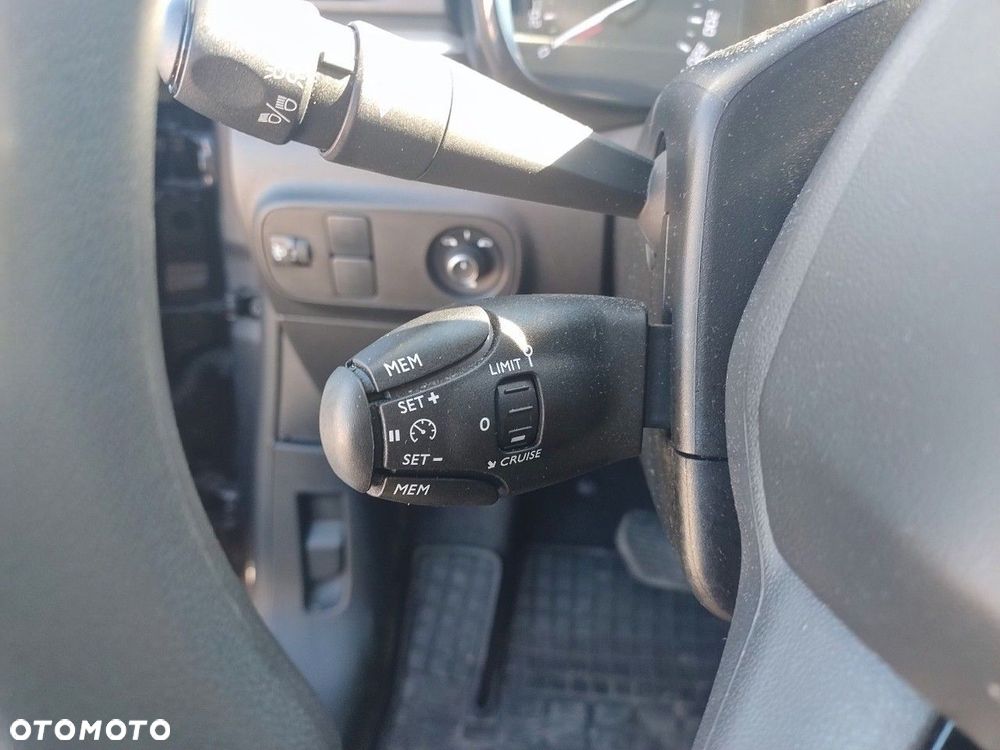 Citroën C3 1.2 PureTech Max EAT6 - 14