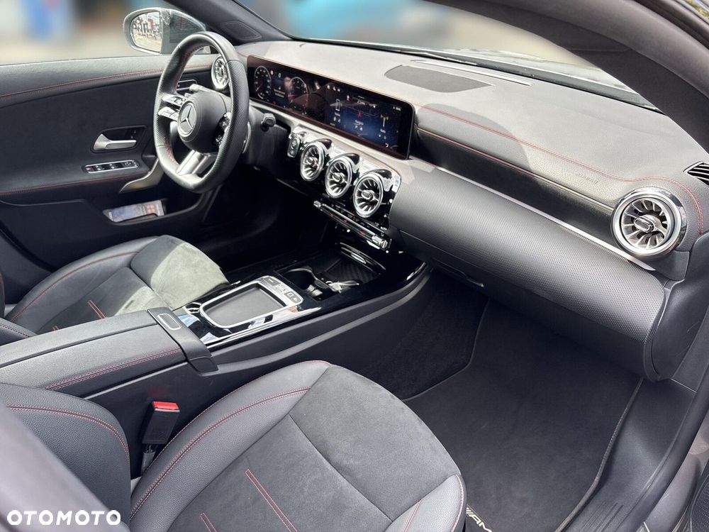 Mercedes-Benz CLA - 18