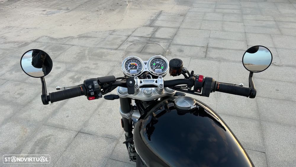Triumph Speed Twin 1200cc Bonneville (2nd Gen) - 4