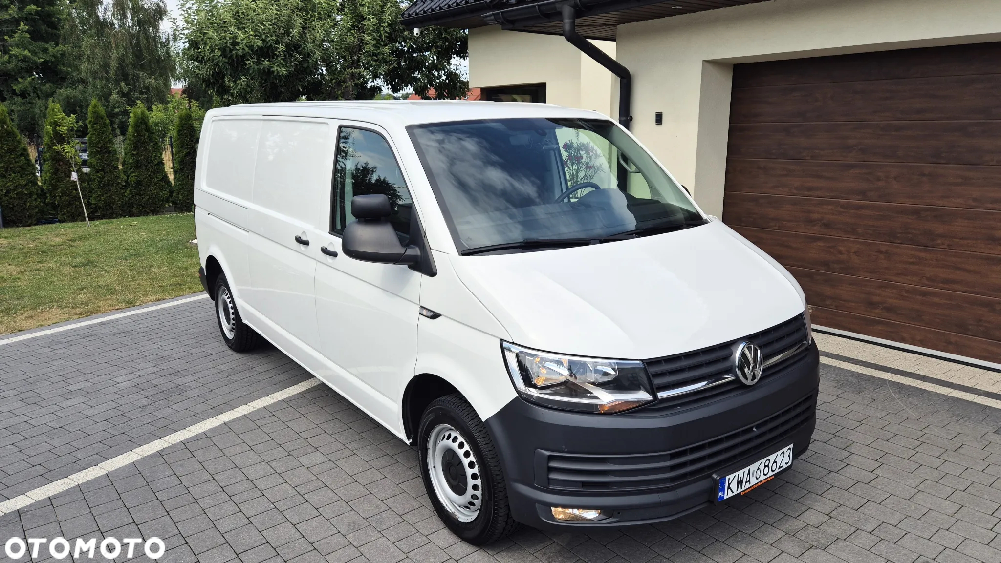 Volkswagen Transporter T6 TDI L2H1 Plus Trendline - 34