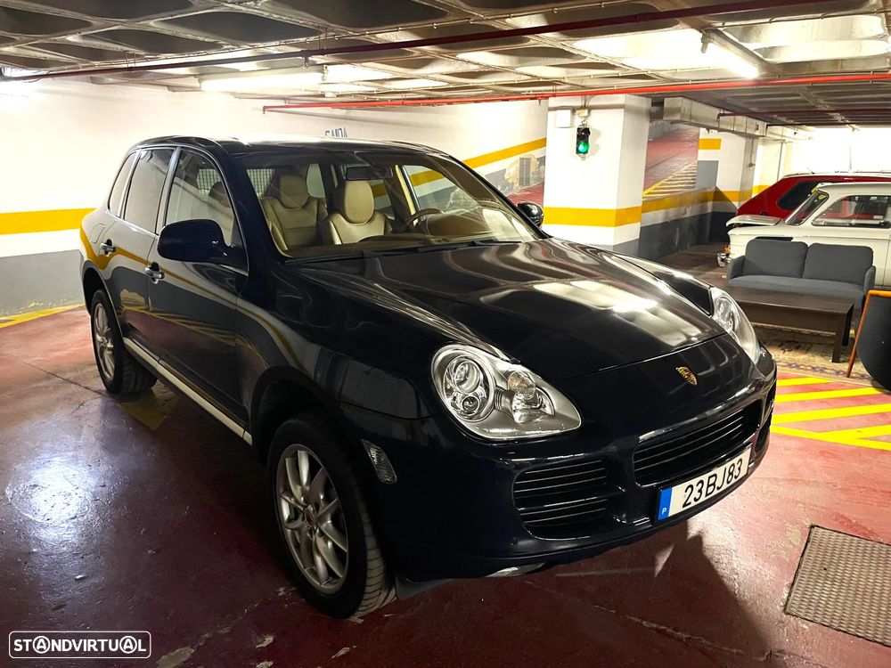 Porsche Cayenne S Tiptronic - 4