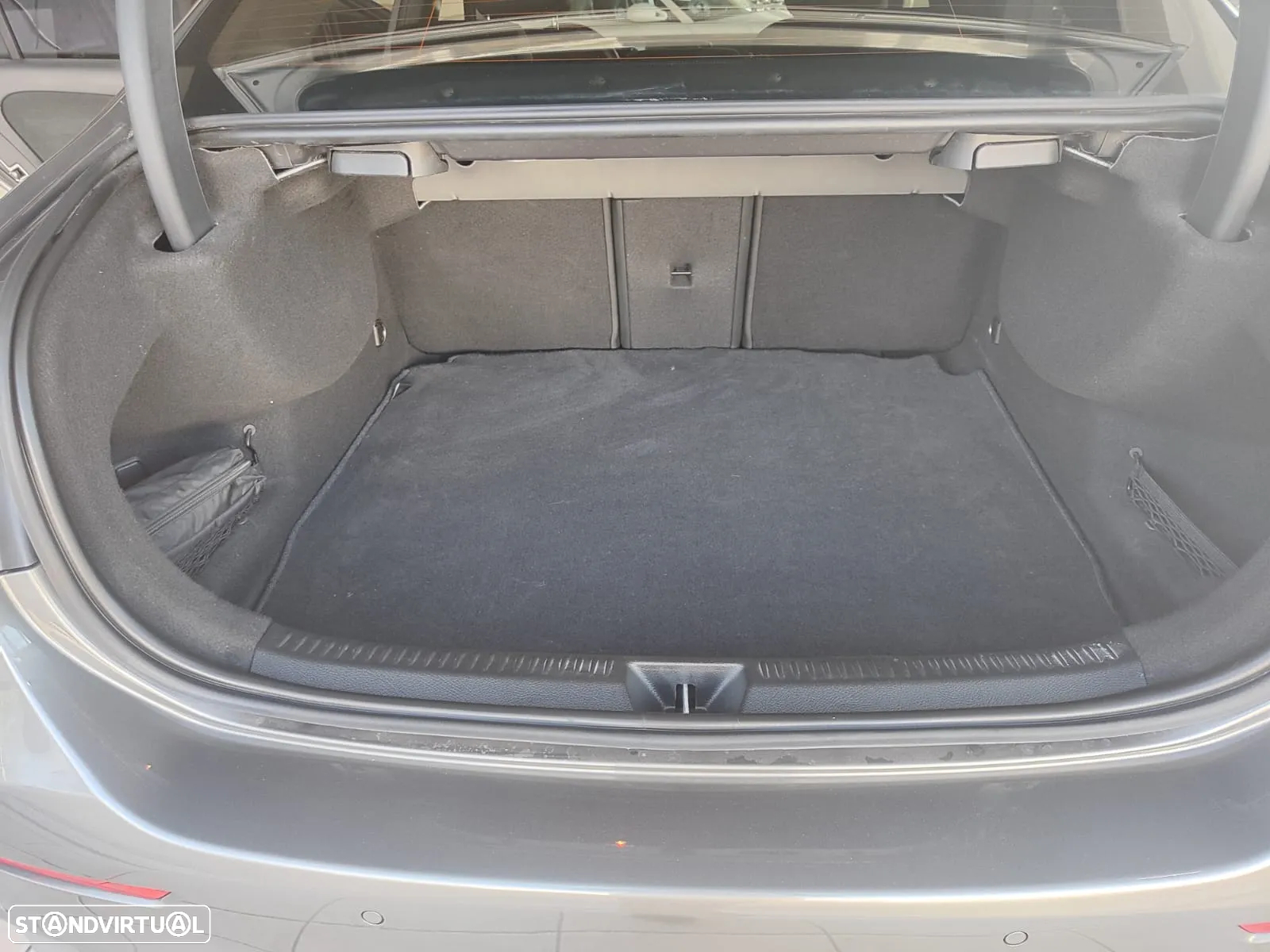 Mercedes-Benz A 220 Limousine d 8G-DCT AMG Line - 13