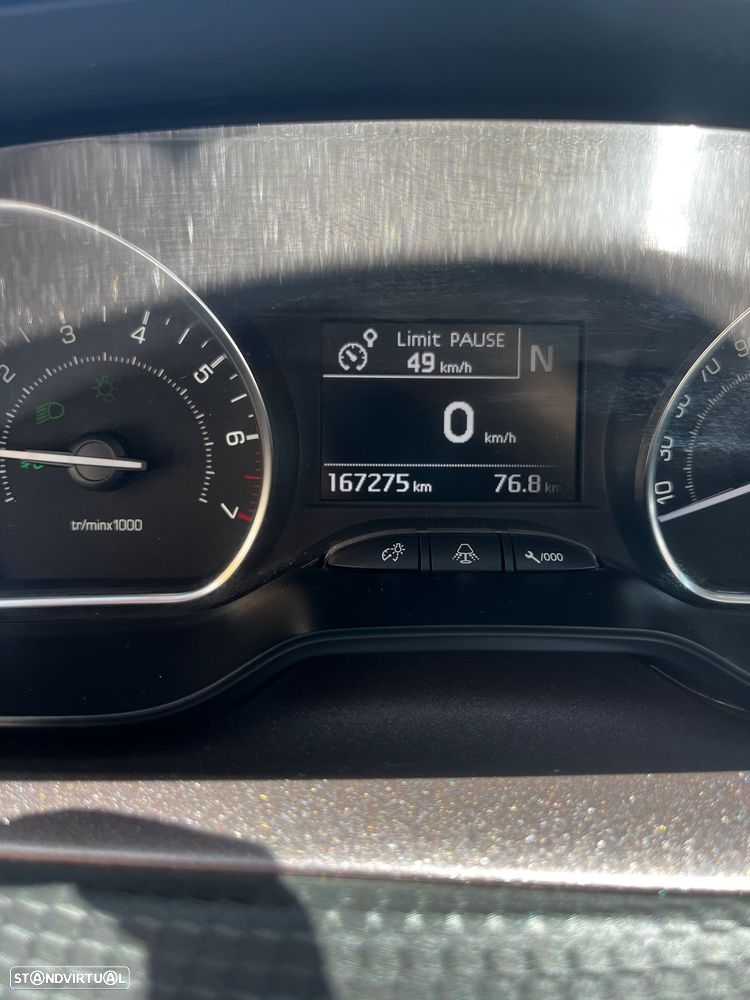 Peugeot 2008 PureTech 82 Style - 20