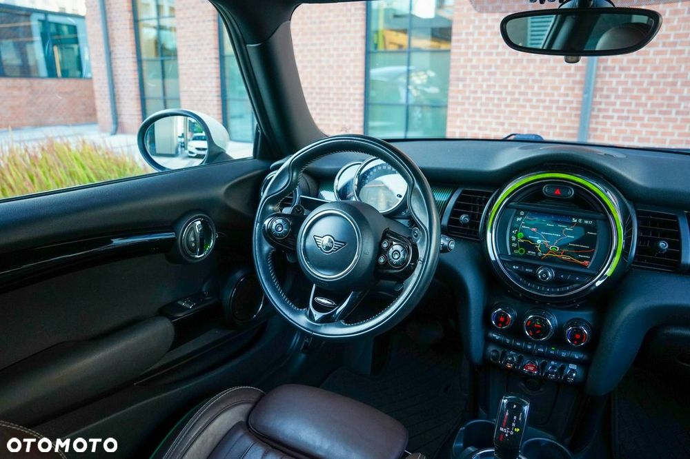 MINI Cooper S 60 Years Chili - 21