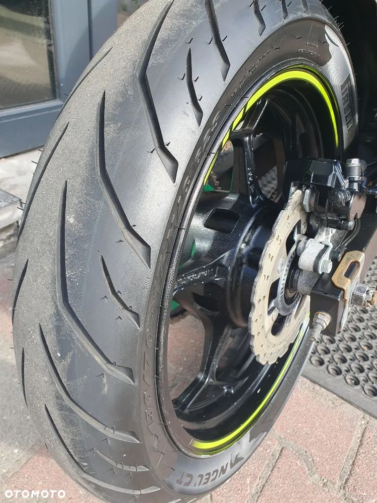 Kawasaki Ninja - 29