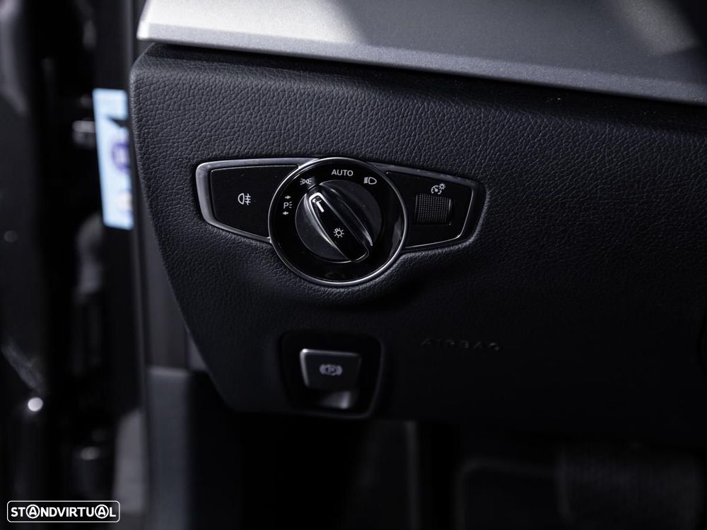 Mercedes-Benz E 300 de 9G-TRONIC - 18