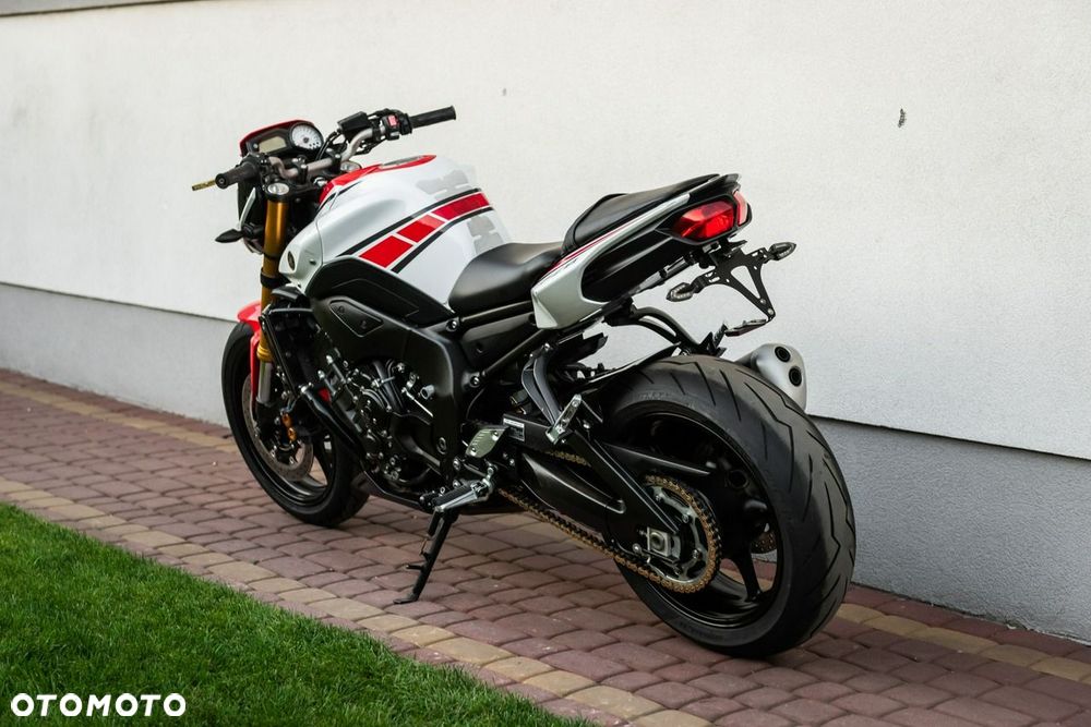 Yamaha FZ - 5