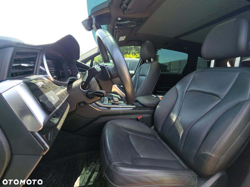 Audi Q7 3.0 TFSI Quattro Tiptronic - 5