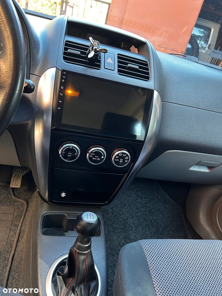 Suzuki SX4 1.6 GS / Premium 4WD - 14