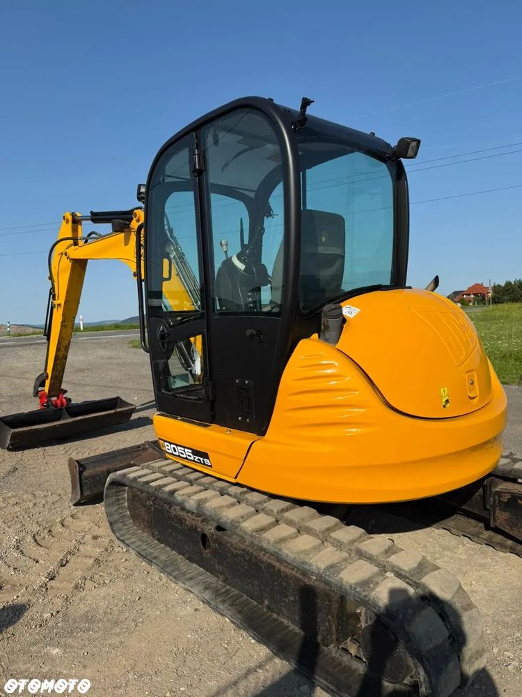 JCB 8055 - 5