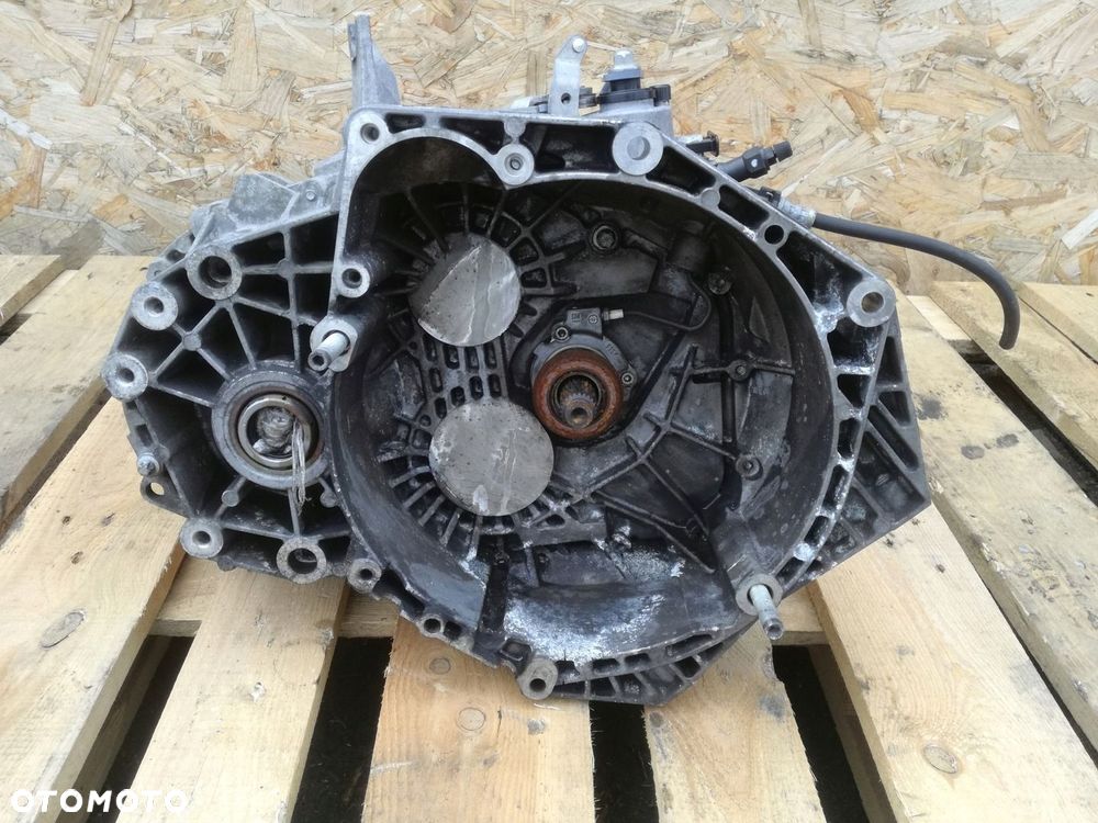 Opel Insignia skrzynia biegów F40 2.0 Diesel Manualna 6-biegowa - 1