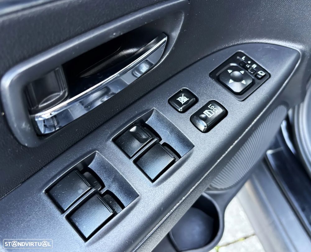 Mitsubishi ASX 1.6 MIVEC Intense Connect Edition - 19