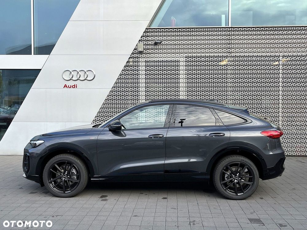 Audi Q5 Sportback - 10