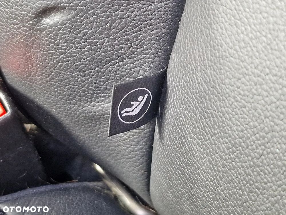 Ford Kuga 2.0 TDCi 4WD Titanium - 11