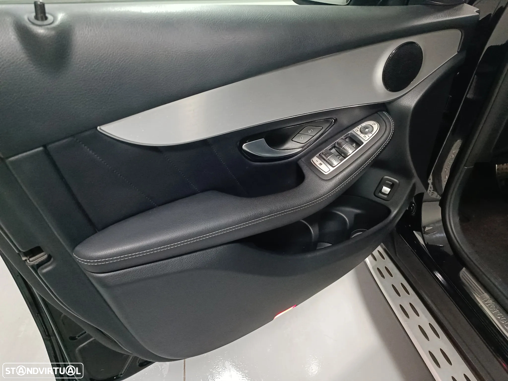 Mercedes-Benz GLC 350 e Coupé AMG Line 4-Matic - 15