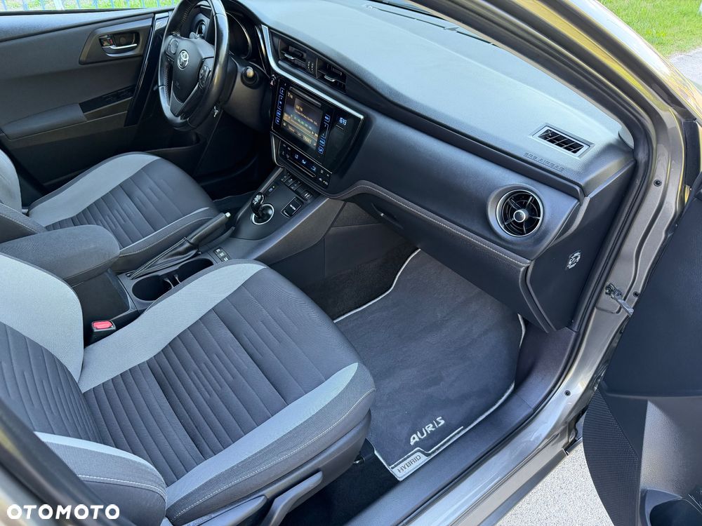 Toyota Auris - 26