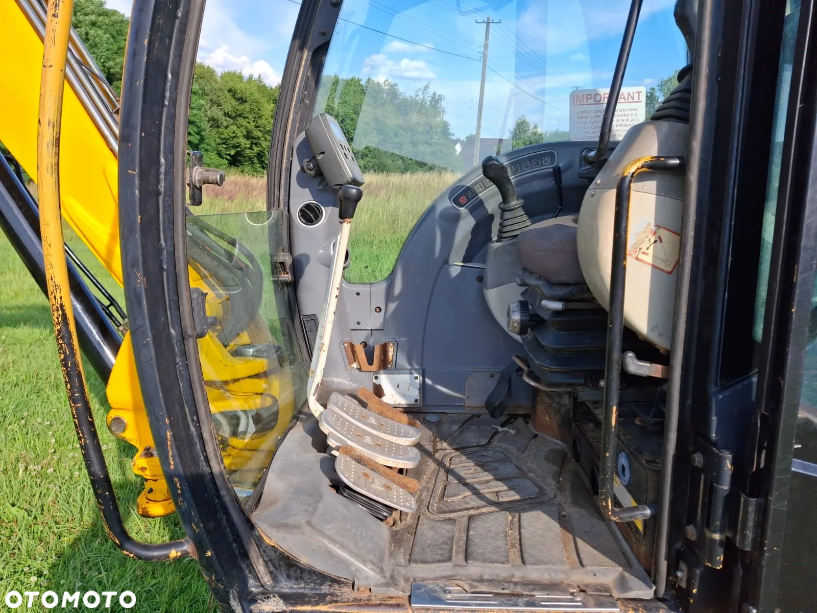 JCB 8080 - 9