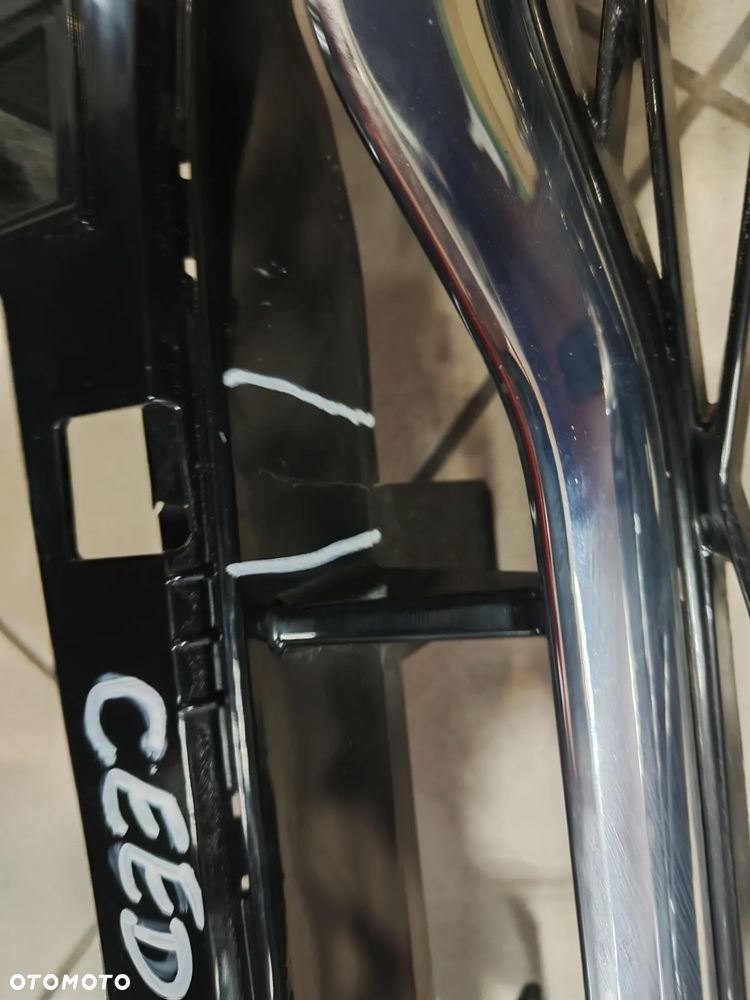 Kia Ceed III 3 lift atrapa gril - 4