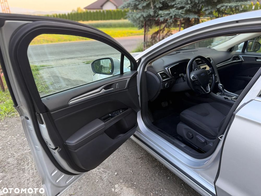 Ford Mondeo 2.0 TDCi STart-Stopp PowerShift-Aut Titanium - 19