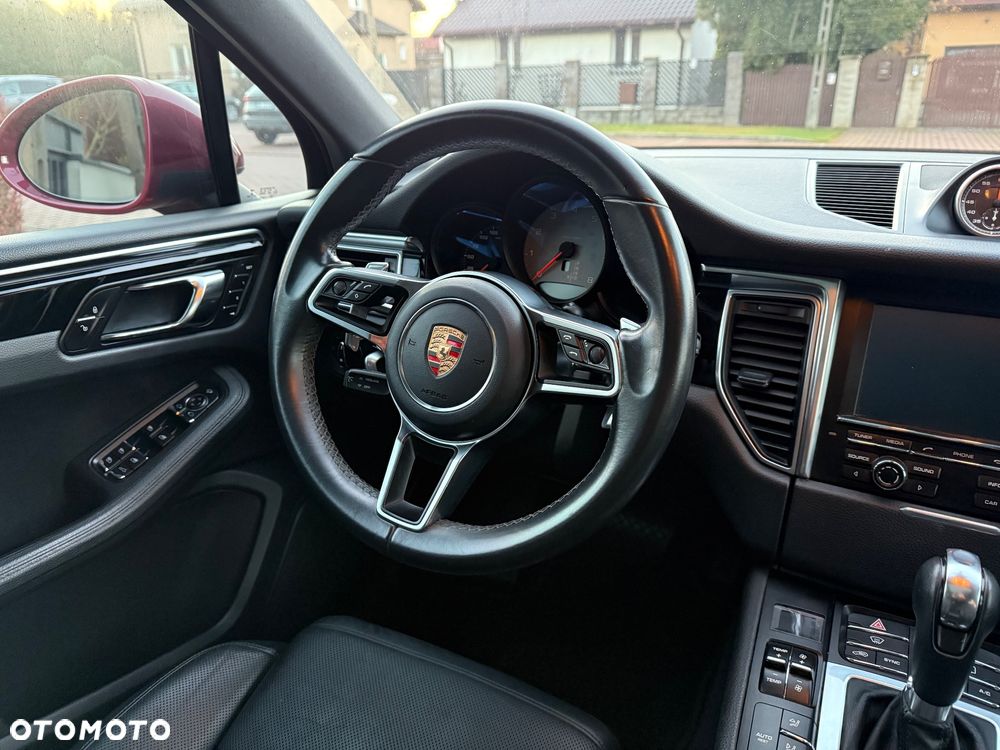 Porsche Macan - 14