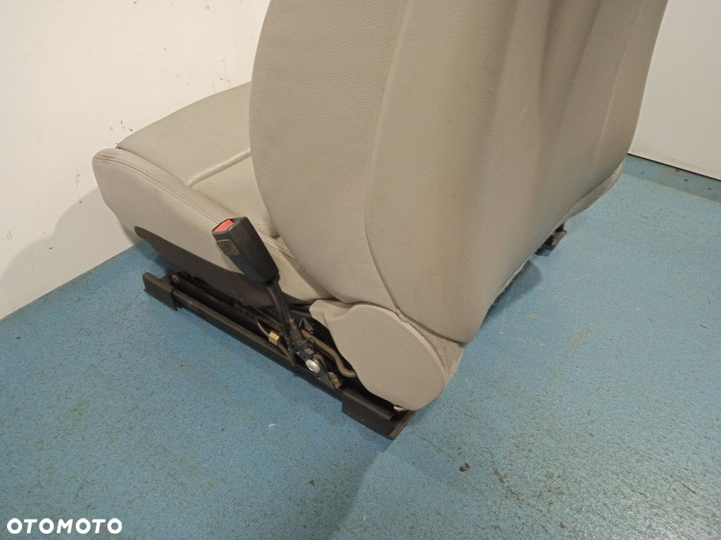 AUDI A6 C6 KOMBI FOTEL PASAŻERA. - 6