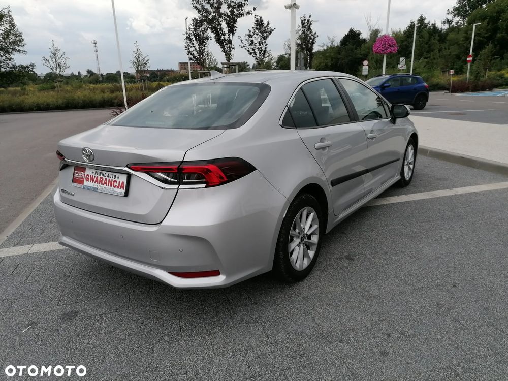 Toyota Corolla 1.6 Comfort - 6