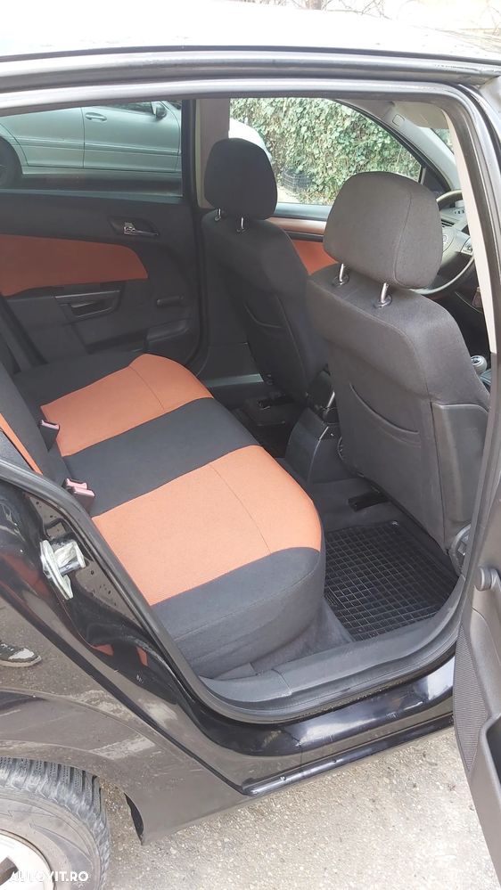 Opel Astra 1.4i Cosmo - 10