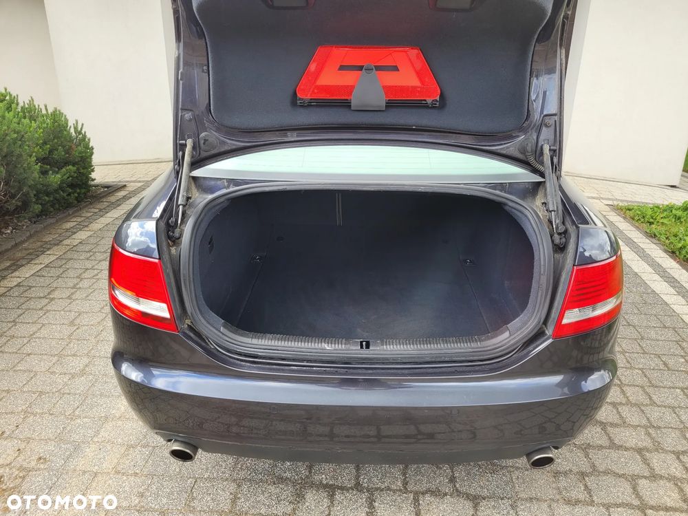Audi A6 Limousine 2.4 Multitronic - 11