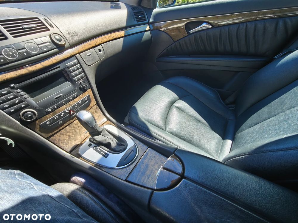 Mercedes-Benz Klasa E 280 CDI Avantgarde DPF - 16