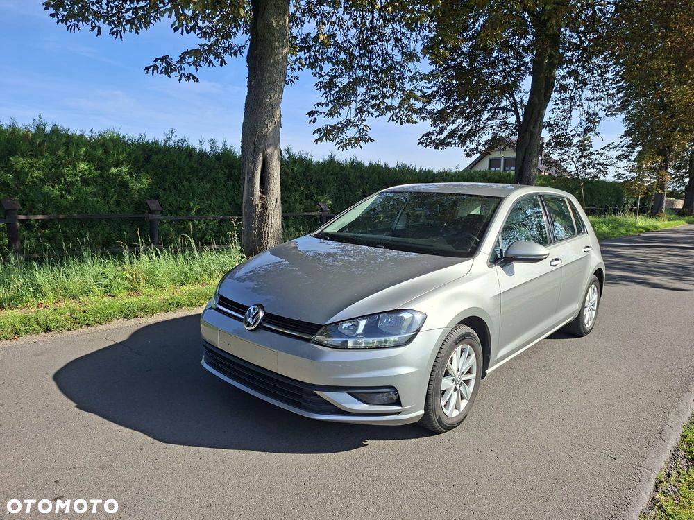 Volkswagen Golf 1.6 TDI (BlueMotion Technology) Comfortline - 2