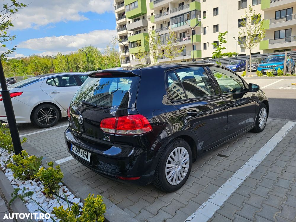Volkswagen Golf 1.6 TDI DPF BlueMotion Technology Comfortline - 5