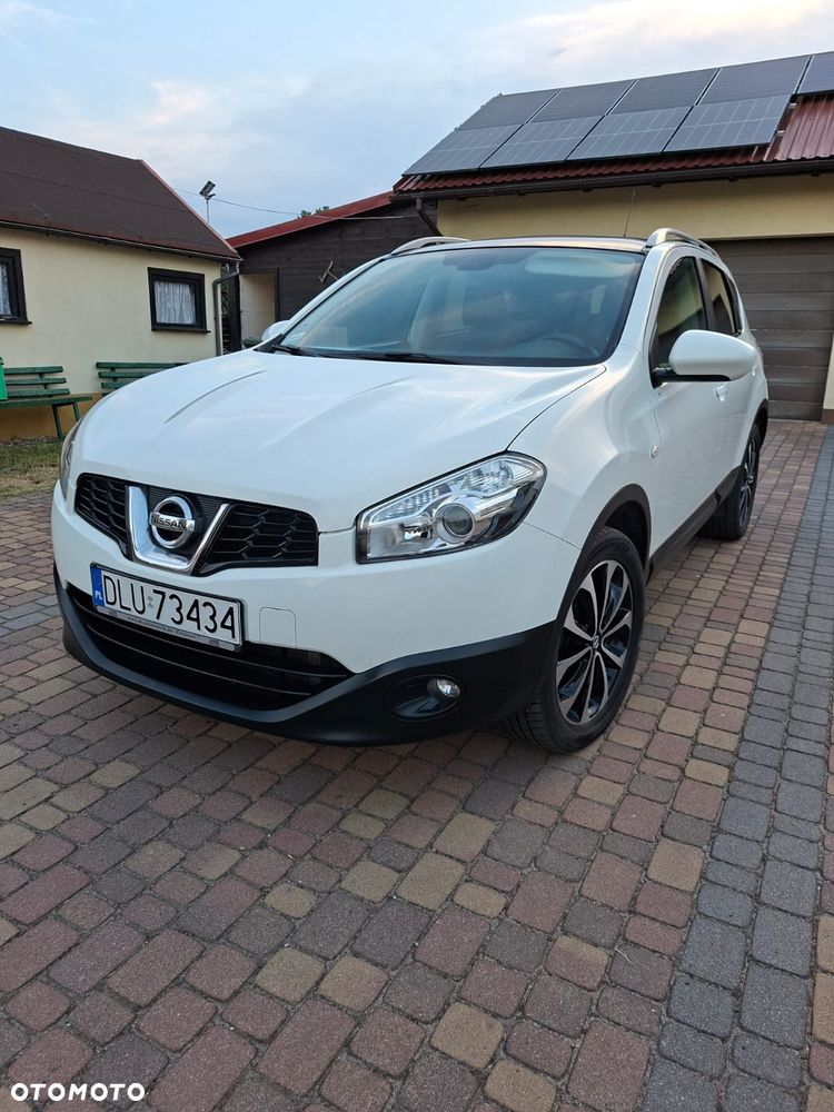Nissan Qashqai 2.0 dCi DPF tekna - 1