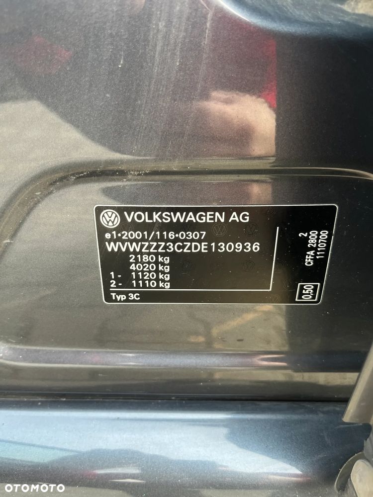 Volkswagen Passat 2.0 TDI Comfortline - 8