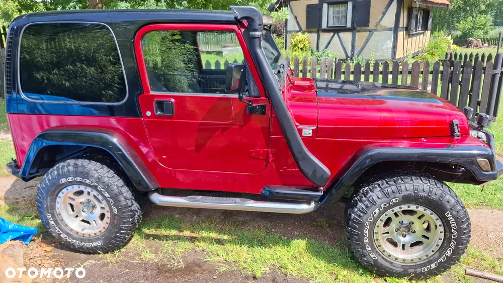 Jeep Wrangler - 6