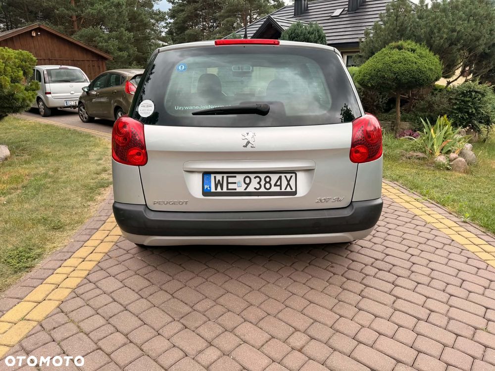 Peugeot 207 1.4 Trendy - 6