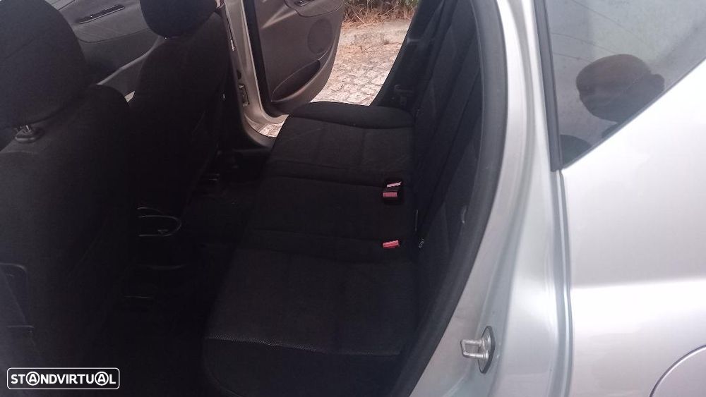 Peugeot 207 SW 1.4 Sport - 11
