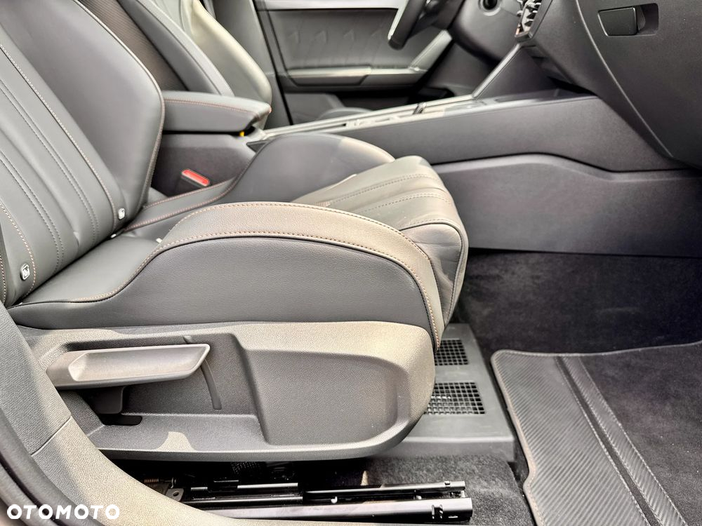 Cupra Formentor VZ5 2.5 TSI 4Drive DSG Century Bronze Matt Edition - 24