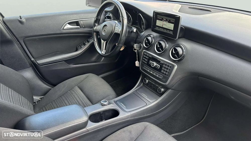 Mercedes-Benz A 180 d 7G-DCT Urban - 15