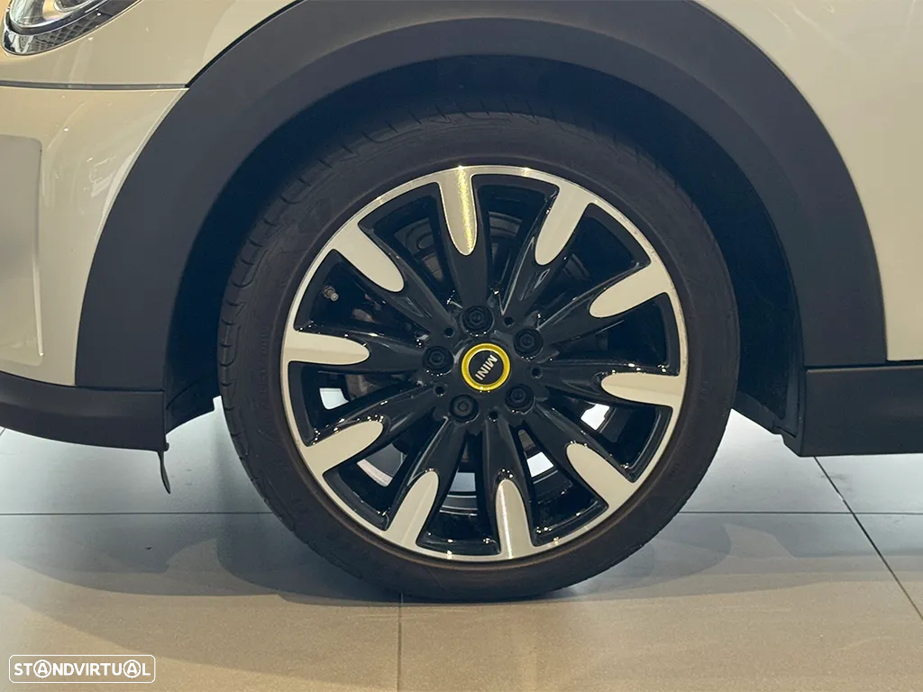 MINI 3 Portas Cooper SE - 16