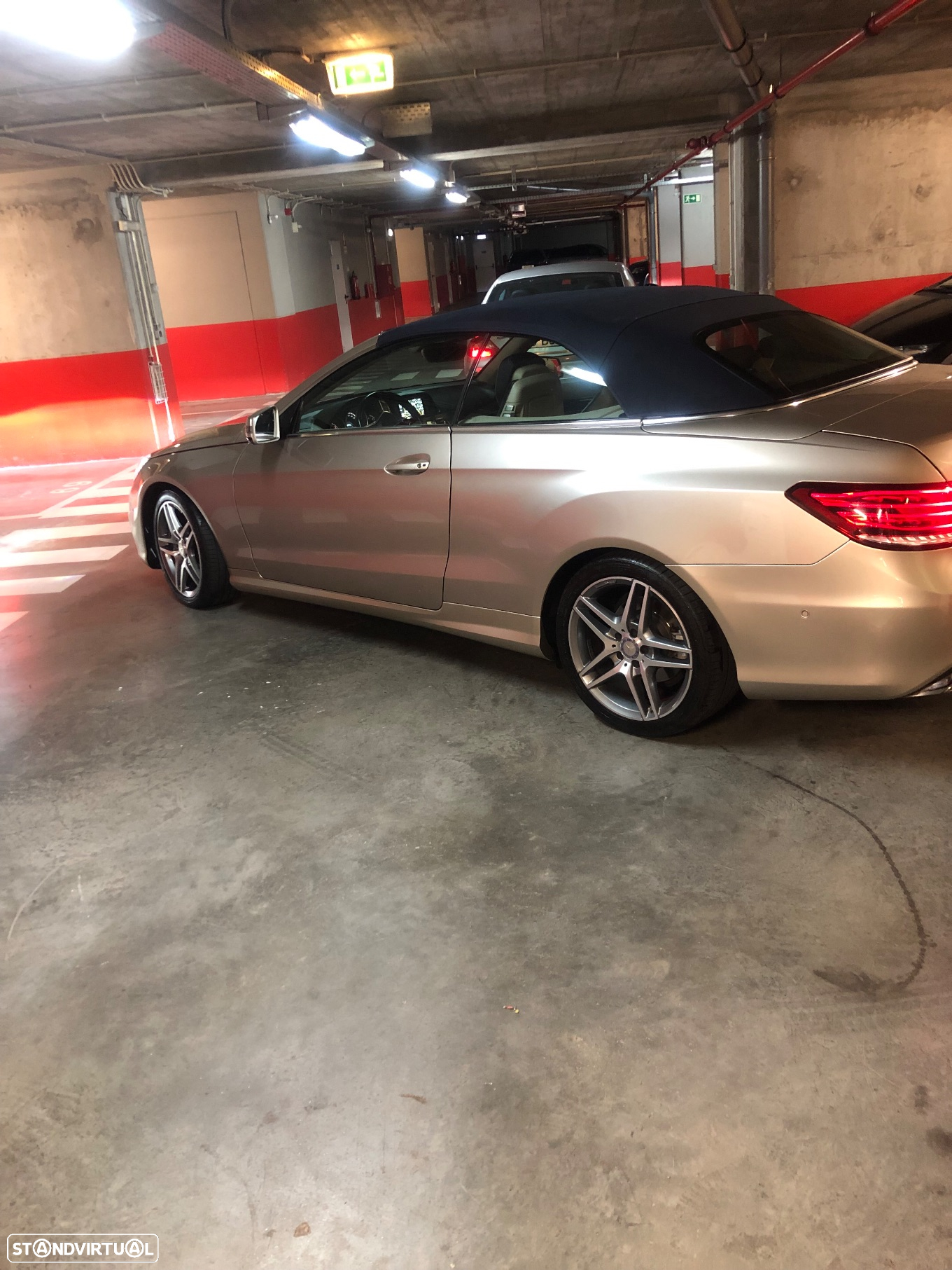 Mercedes-Benz E 250 - 25