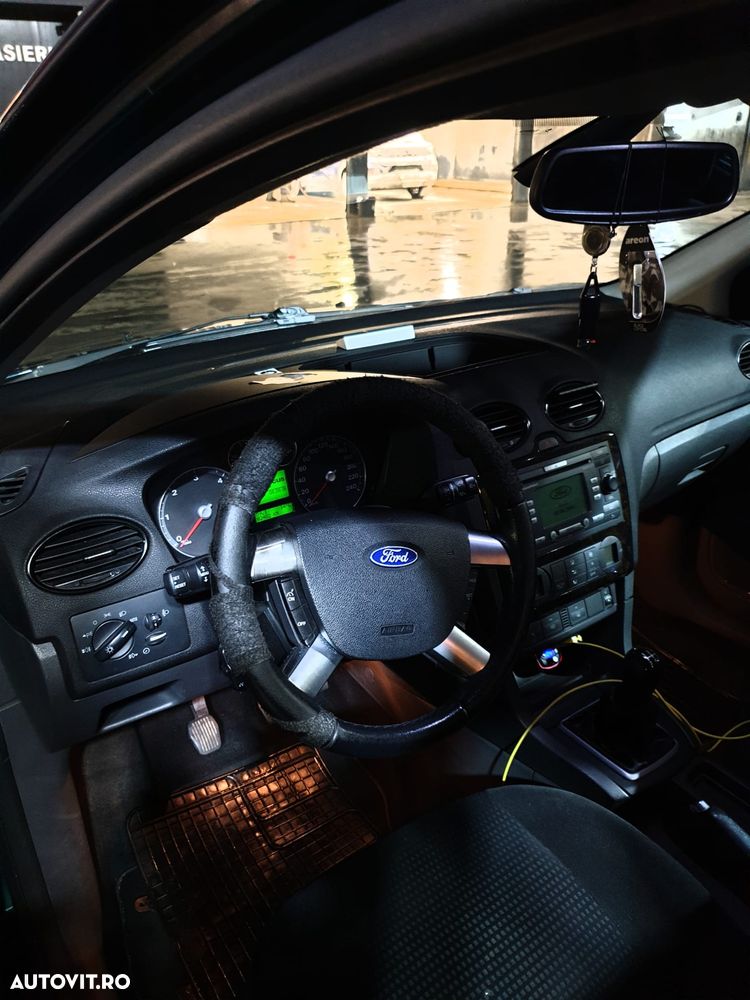 Ford Focus TDCi Ghia - 3