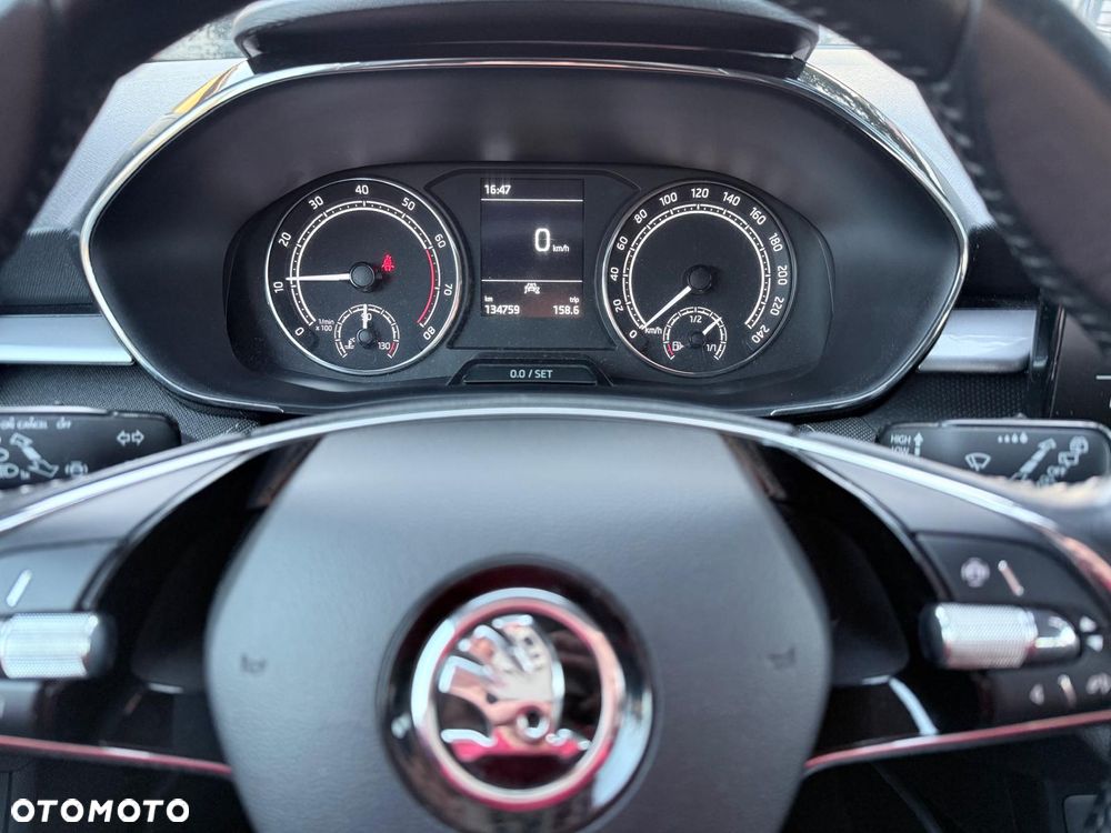 Skoda Fabia 1.0 TSI Ambition - 2
