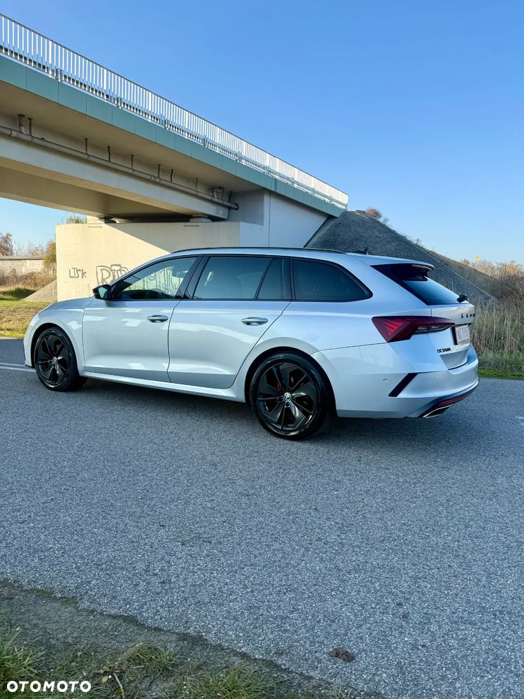 Skoda Octavia Combi 2.0 TDI DSG 4x4 RS Plus - 6