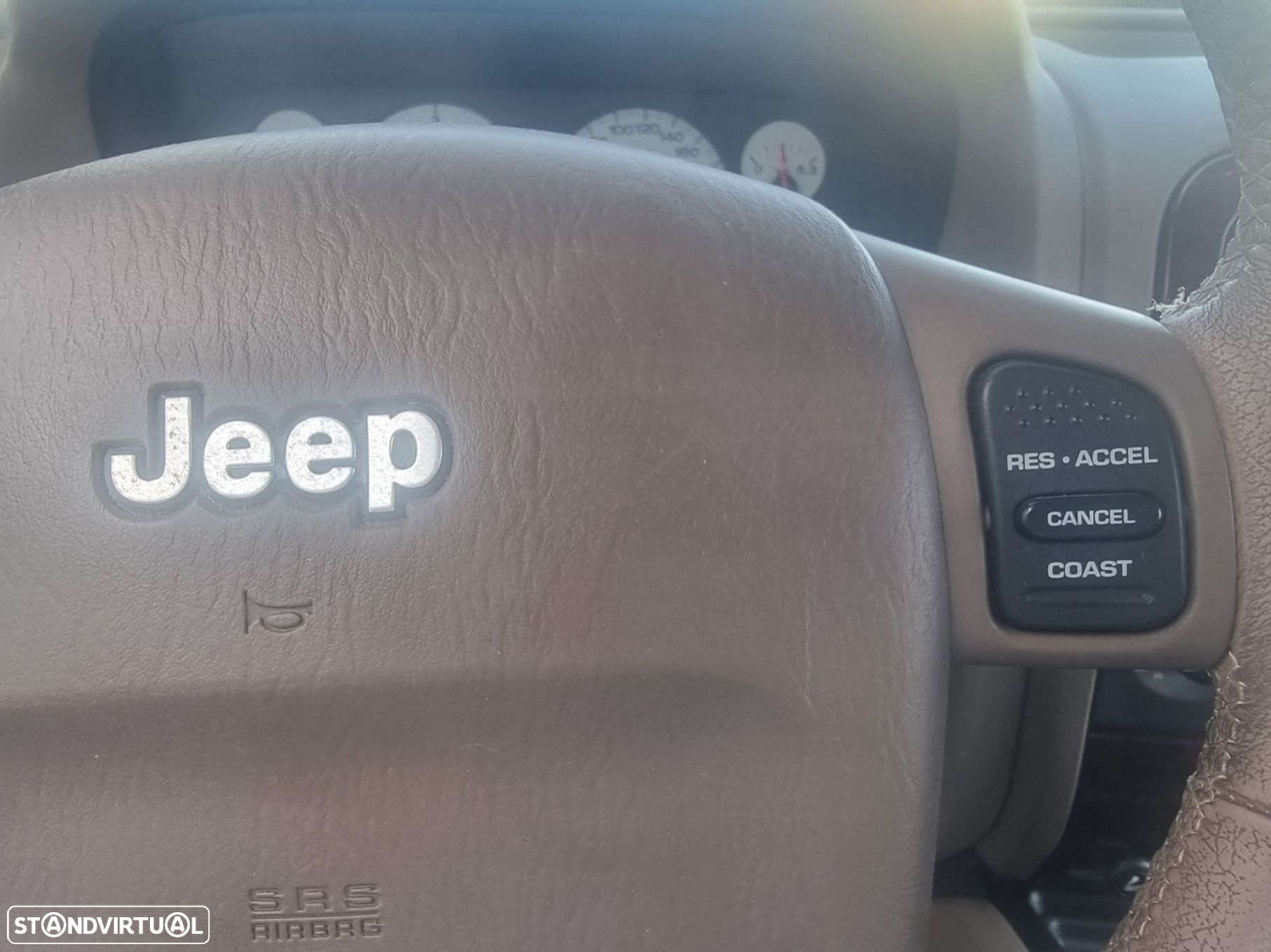 Jeep Grand Cherokee 3.1 TD Laredo - 20